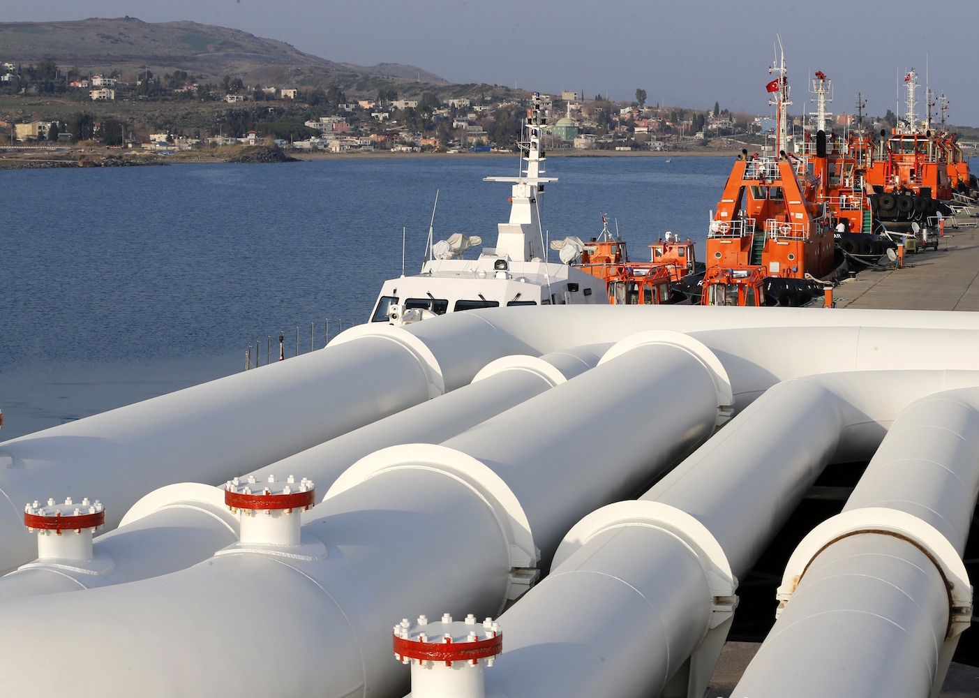 TürkAkım deniz bölümünde yolu yarıladı