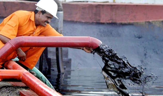Brent petrolün varili 60,81 dolar oldu