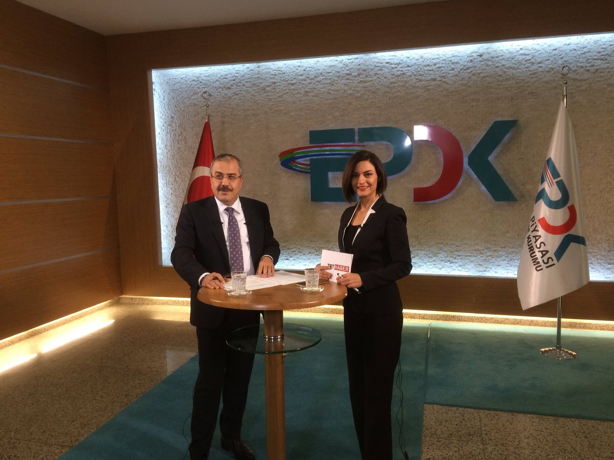 EPDK Başkanı Yılmaz, Uzman Gözüyle Enerji programına katıldı