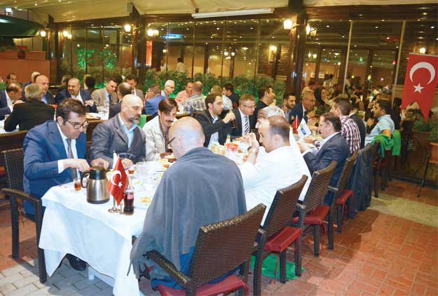 Yurtgaz ailesi iftarda buluştu