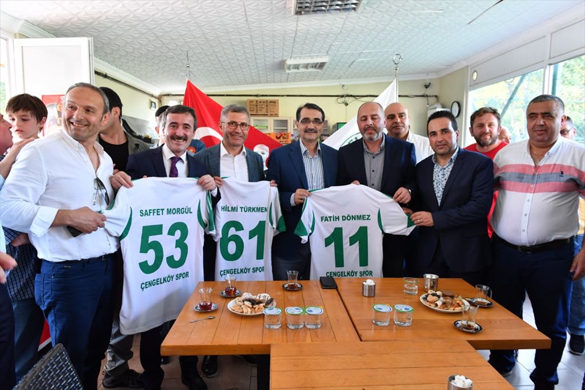 Bakan Dönmez İstanbul’da ziyaretlerde bulundu