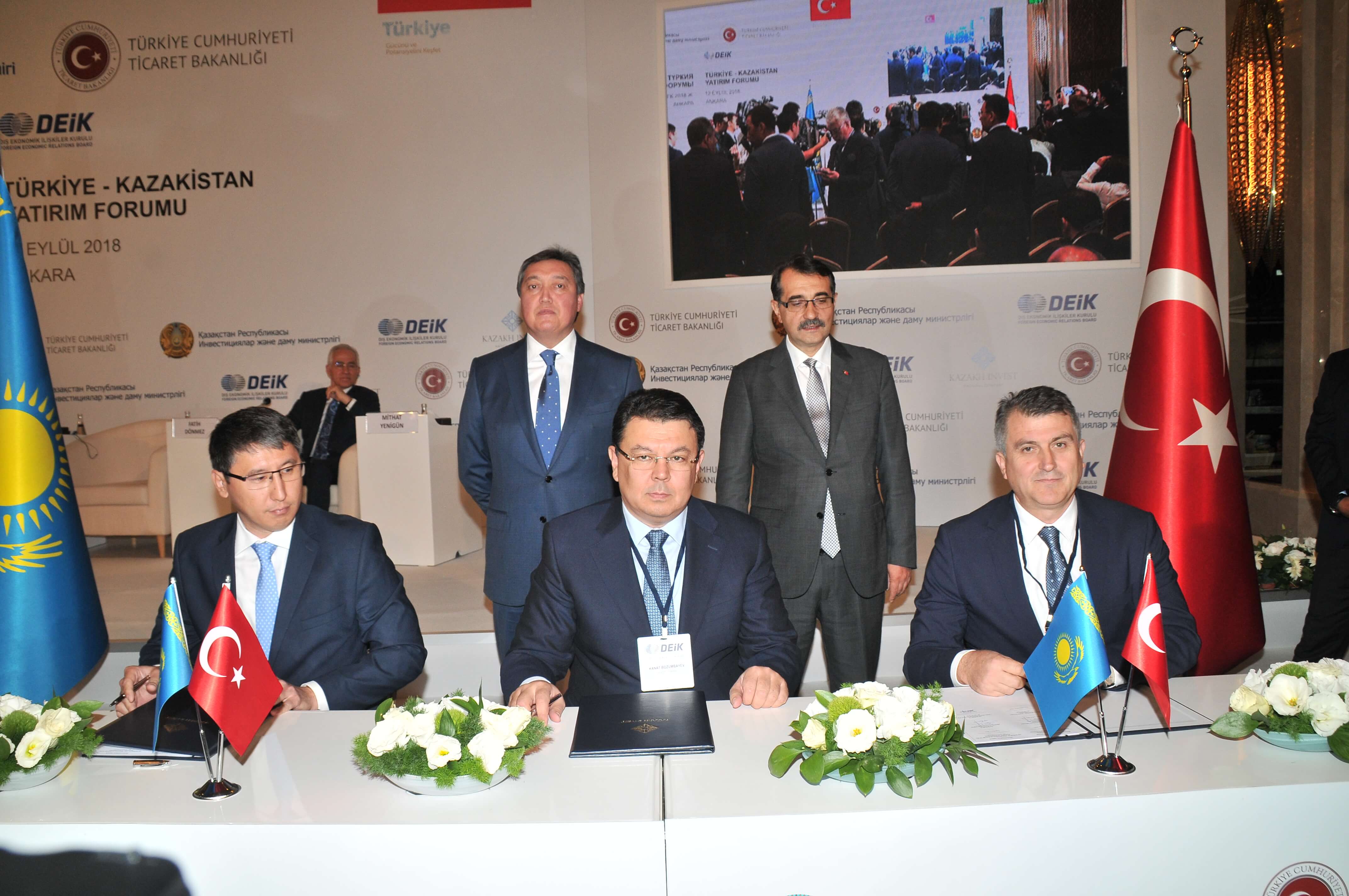 Zorlu Enerji’den Kazakistan’a 50 MW güneş yatırımı
