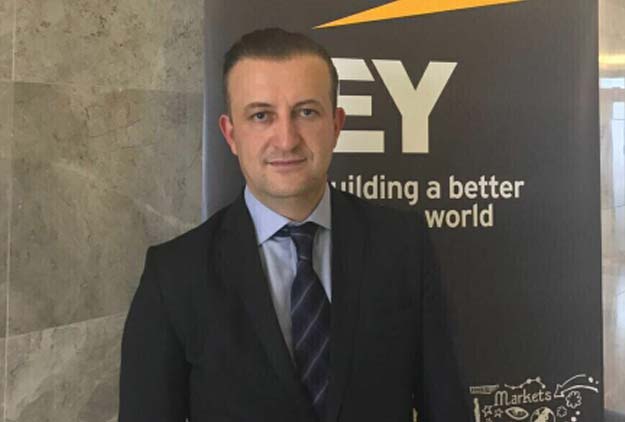 Yenilenebilir enerji yatırımlarında ülkeler “ihtiyatlı” davranıyor
