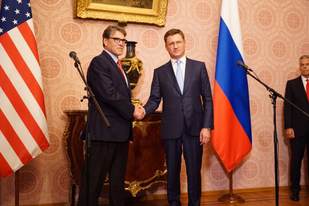 Rus ve ABD’li enerji bakanları Moskova’da bir araya geldi