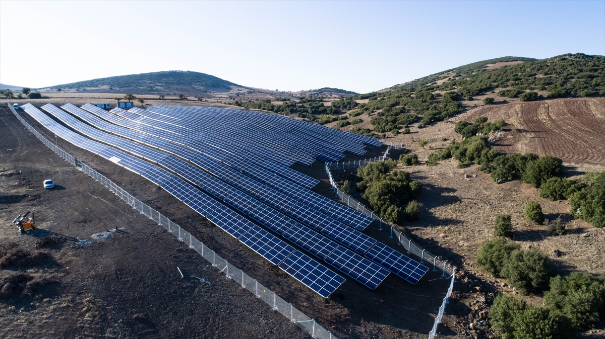 CW Enerji’den Manisa’ya 1 megavatlık güneş santrali