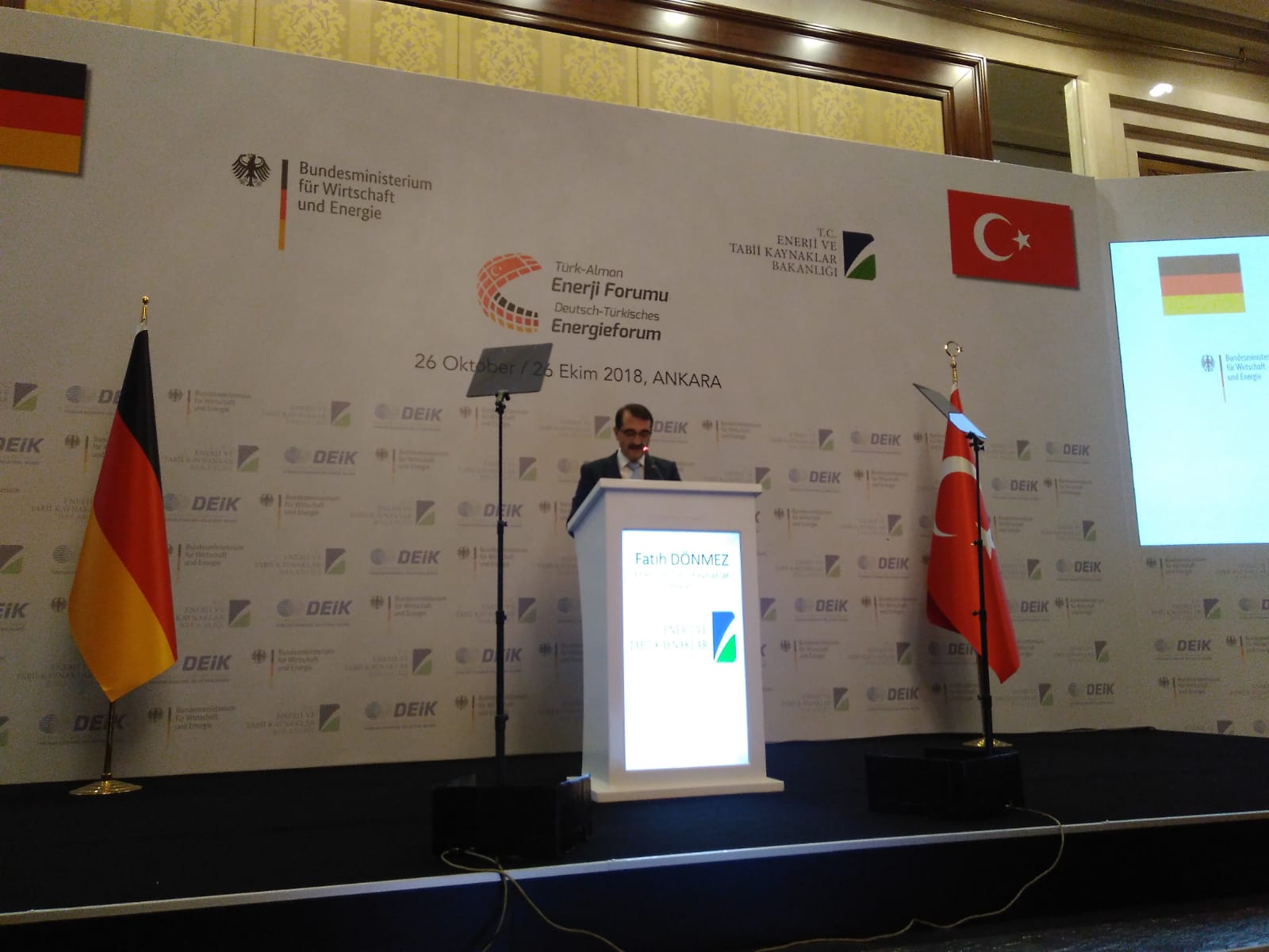 ”Düzenlenen forumun ikili ilişkilerimizde katalizör rolü oynayacağına inanıyorum”