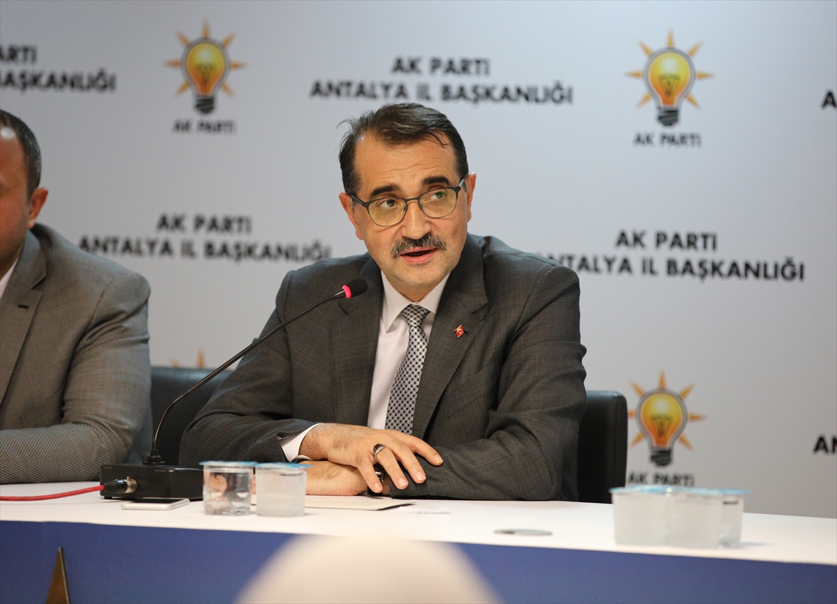 “Türkiye’nin en büyük enerji zirvelerinden birini Antalya’da gerçekleştireceğiz”