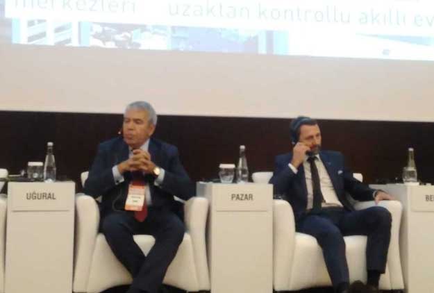 ‘Elektrik Şebeke ve Ticaretinde Dijital Dönüşüm’ oturumu tamamlandı