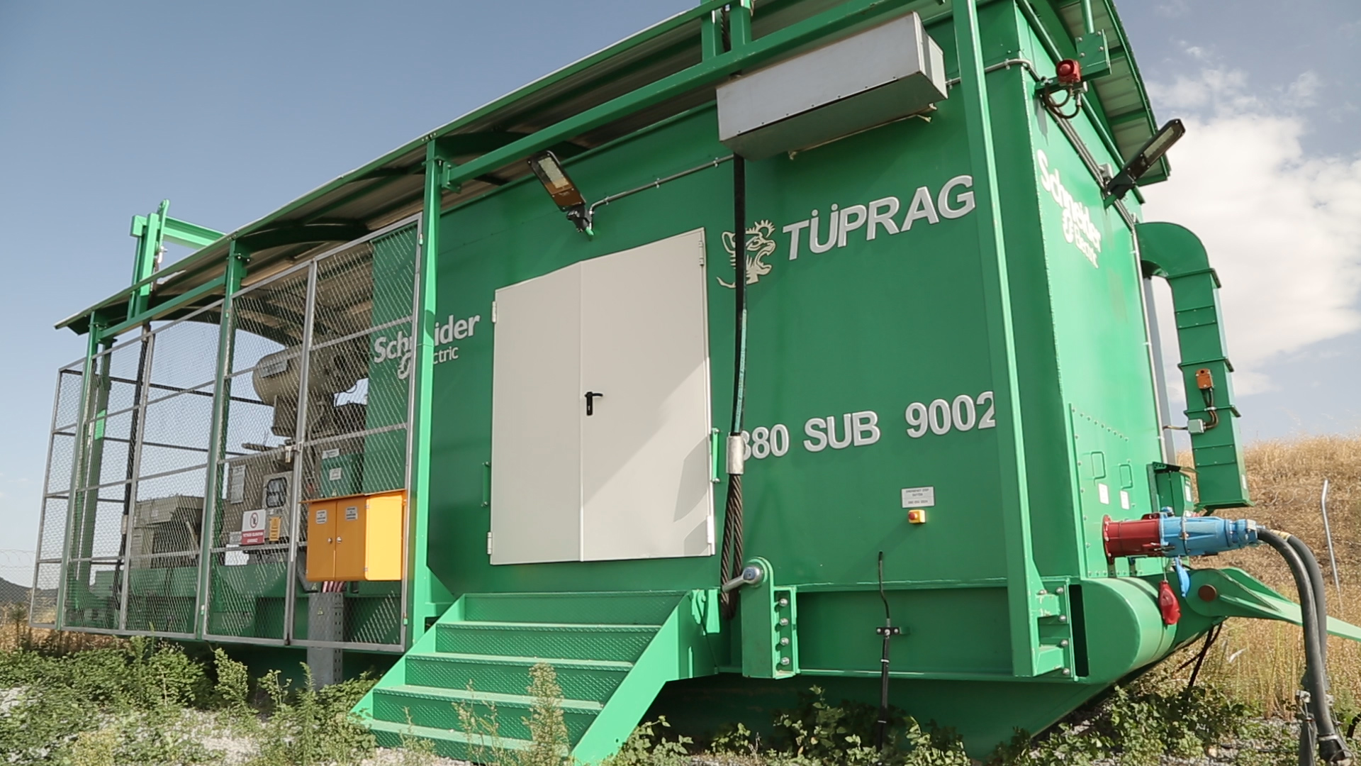 Schneider Electric ve Tüprag, 15 yıllık iş birliği ile ortak çalışmalar gerçekleştiriyor