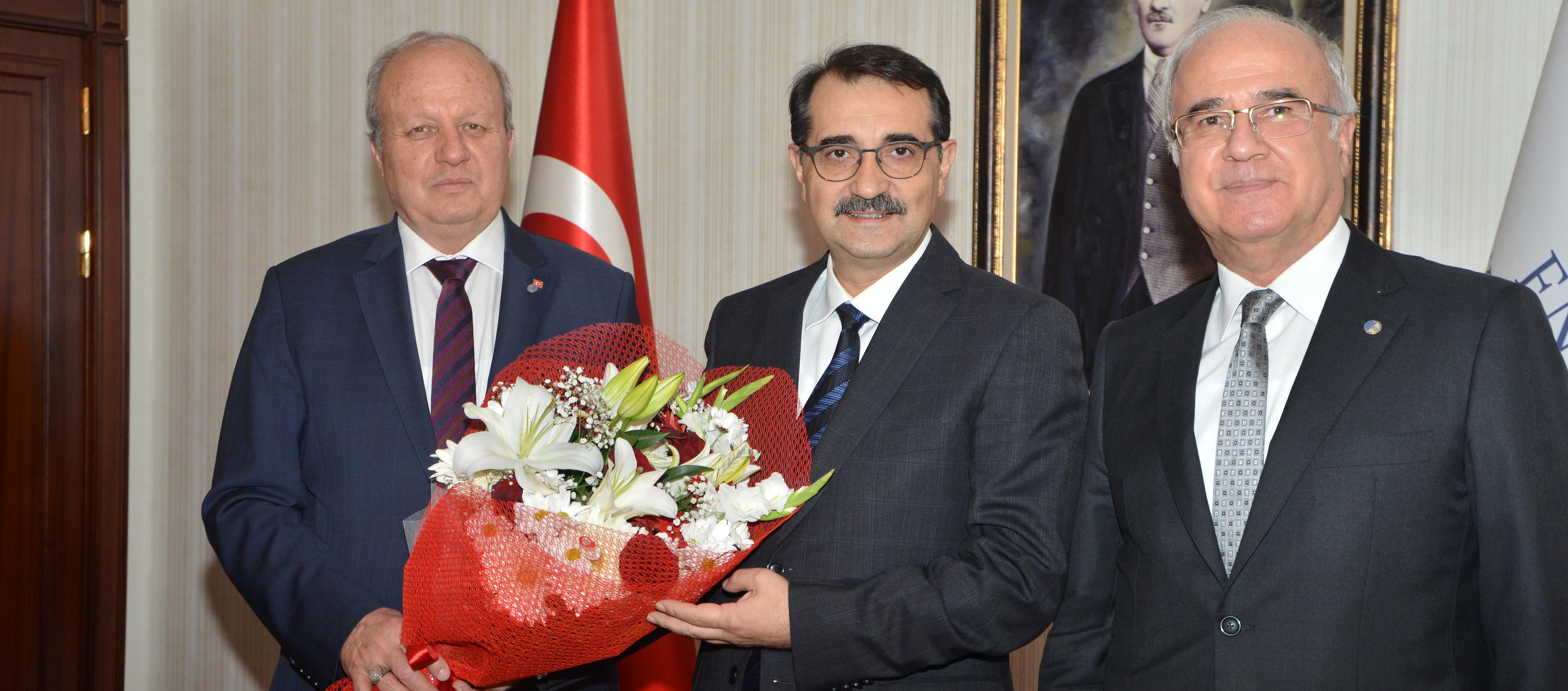 ASO’dan Enerji Bakanı Dönmez’e ziyaret