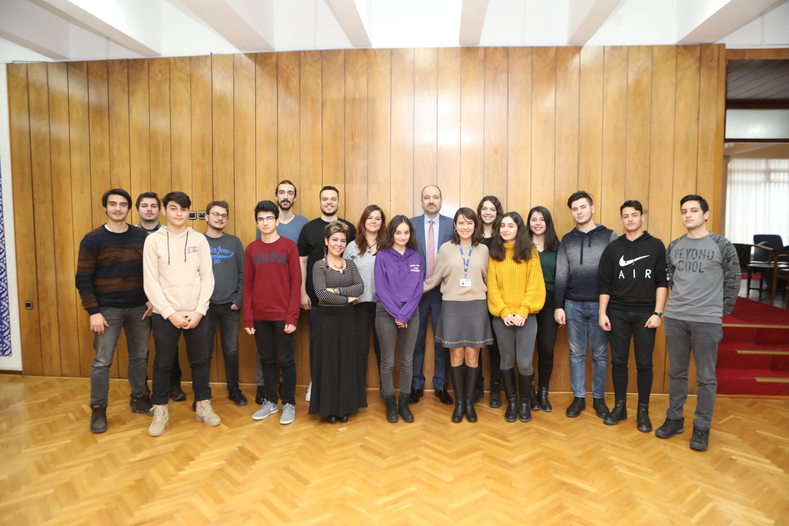 SOCAR Türkiye, gençleri geleceğe hazırlıyor