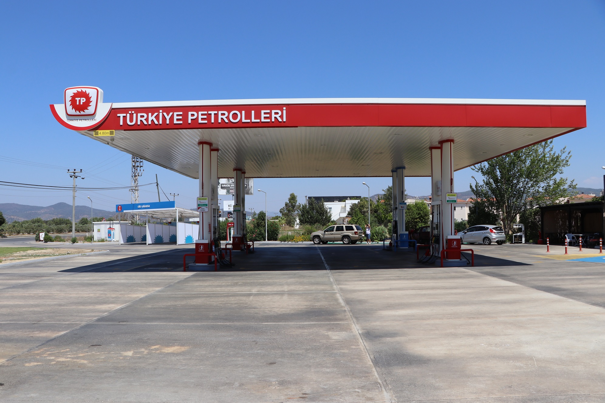 Türkiye Petrolleri’nden Ege’de iki yeni istasyon