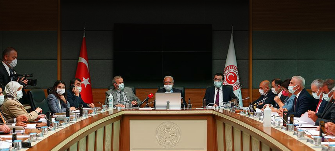 Enerjide düzenlemeler içeren kanun teklifi komisyonda kabul edildi