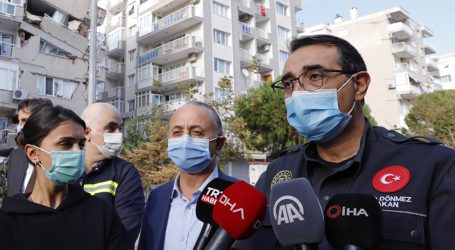 İzmir’de hasarlı binalar dışında doğal gaz arzı sağlanamayan bina kalmadı