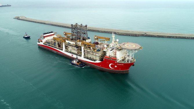 “Kanuni, hırçın Karadeniz’de sondaja açılmak için hazırlanıyor”