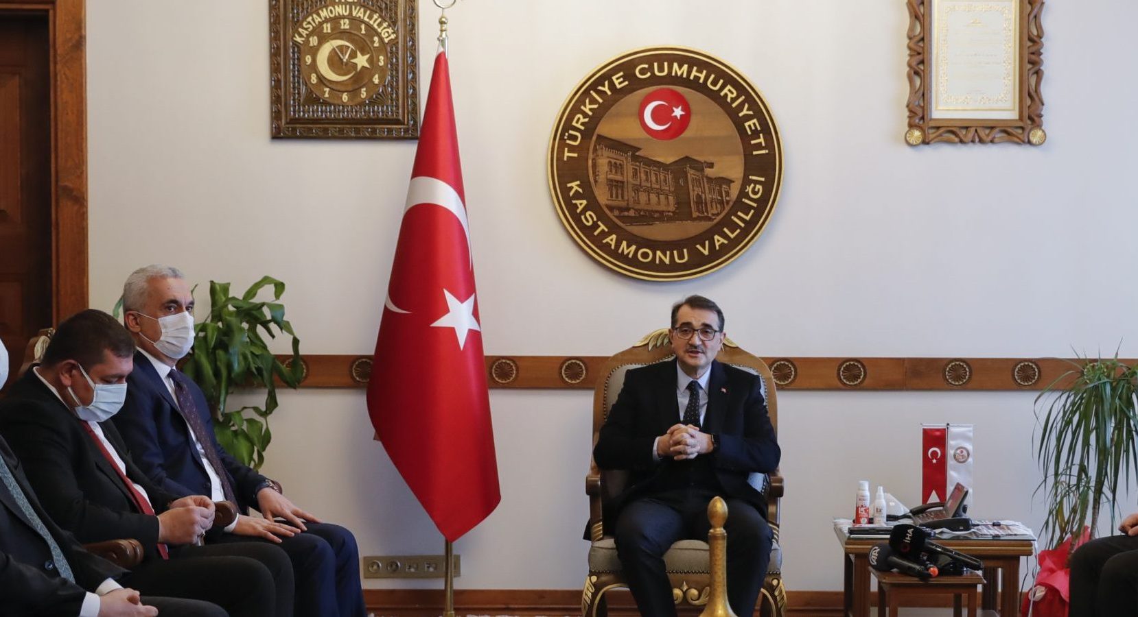 Enerji ve Tabii Kaynaklar Bakanı Dönmez, elektrik kesintileriyle ilgili Kastamonu’da konuştu