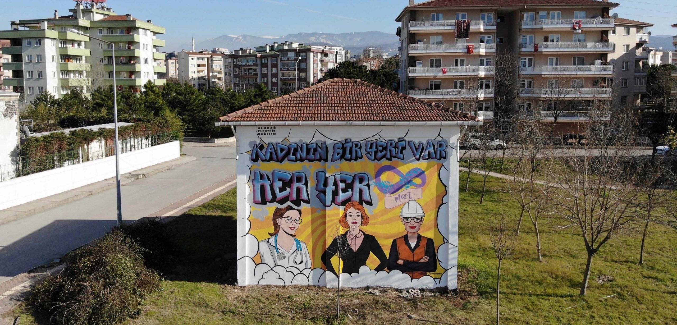 8 Mart’ta trafolar kadınlar için konuştu