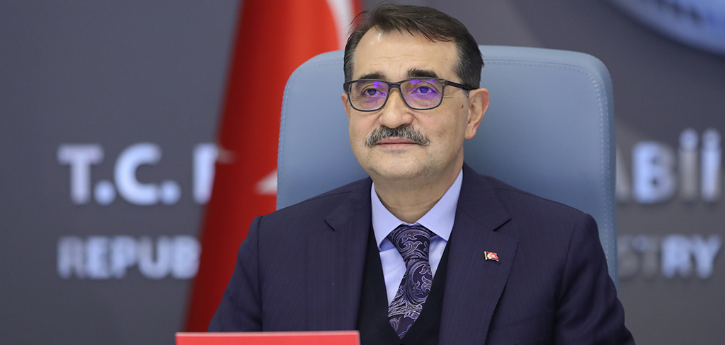 Bakan Dönmez: “Yenilenebilir enerjide en fazla kurulu güç artışı yapan ülkelerden biriyiz”