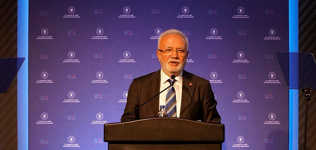 Mustafa Elitaş Ak Parti TBMM Grup Başkanvekili oldu