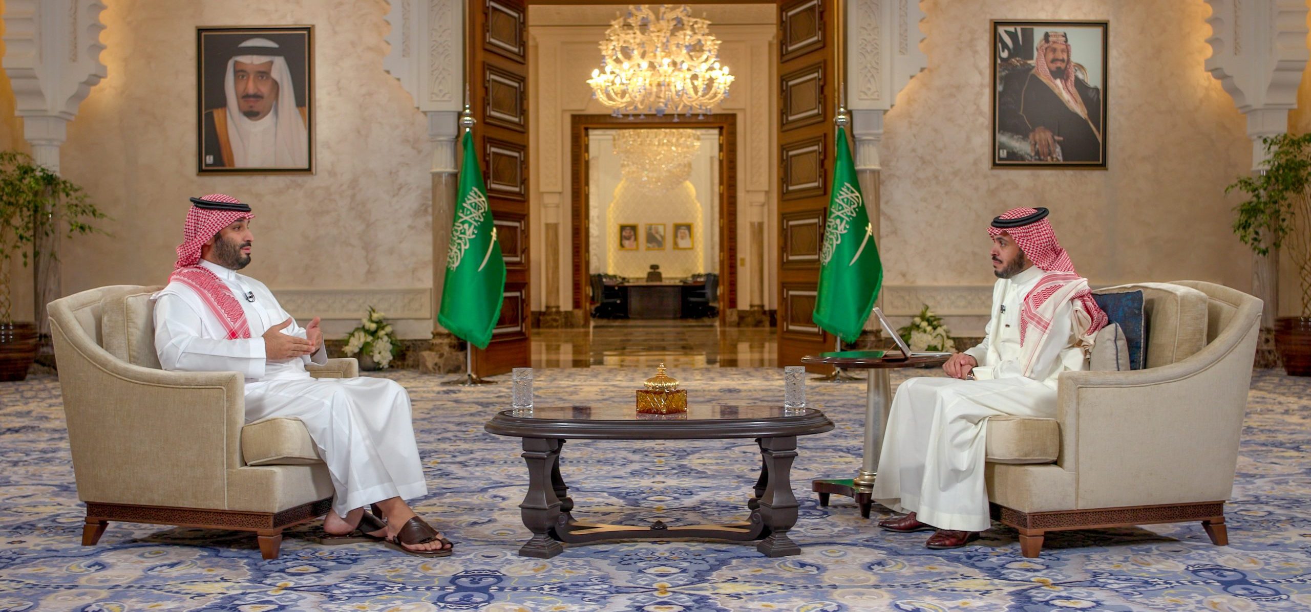 Suudi petrol şirketi Aramco’nun hisse satışı için görüşmeler yapılıyor