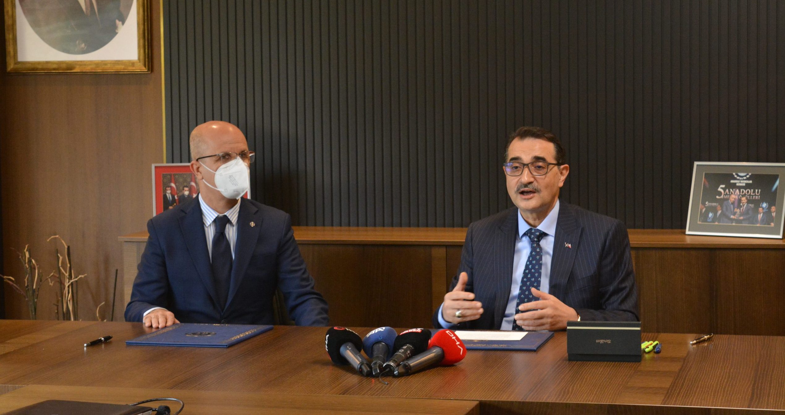 Bakan Dönmez, “Son 4 yılda 4,8 milyar dolar enerji verimliliği alanında yatırım yapıldı”