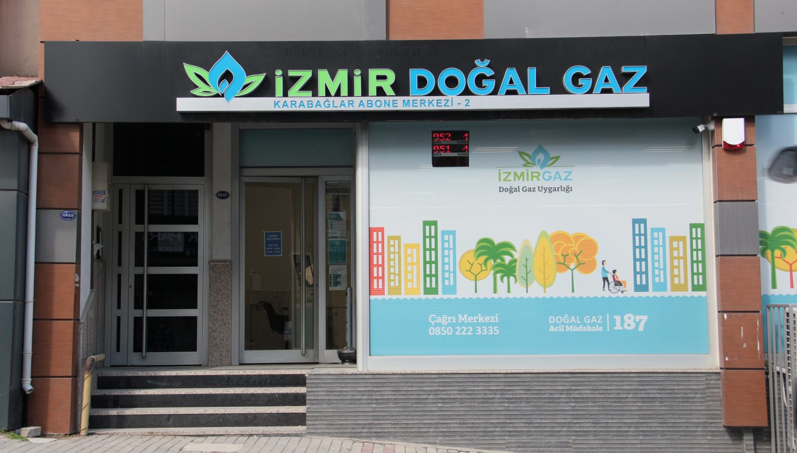 Karabağlar’da ikinci abone merkezi açıldı