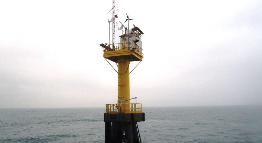 İzmir’de deniz üstüne kurulacak rüzgar ölçüm direğinde son aşamaya gelindi