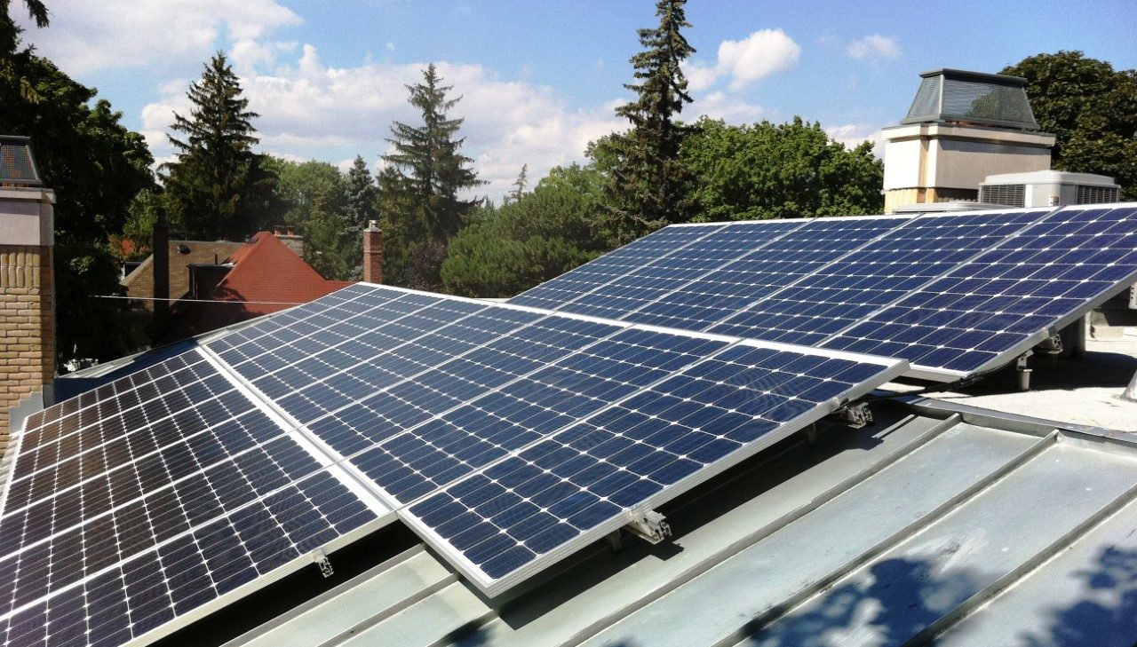 Sanko Holding’in çatı GES yatırımlarının panel tedarikçisi SolarTürk oldu