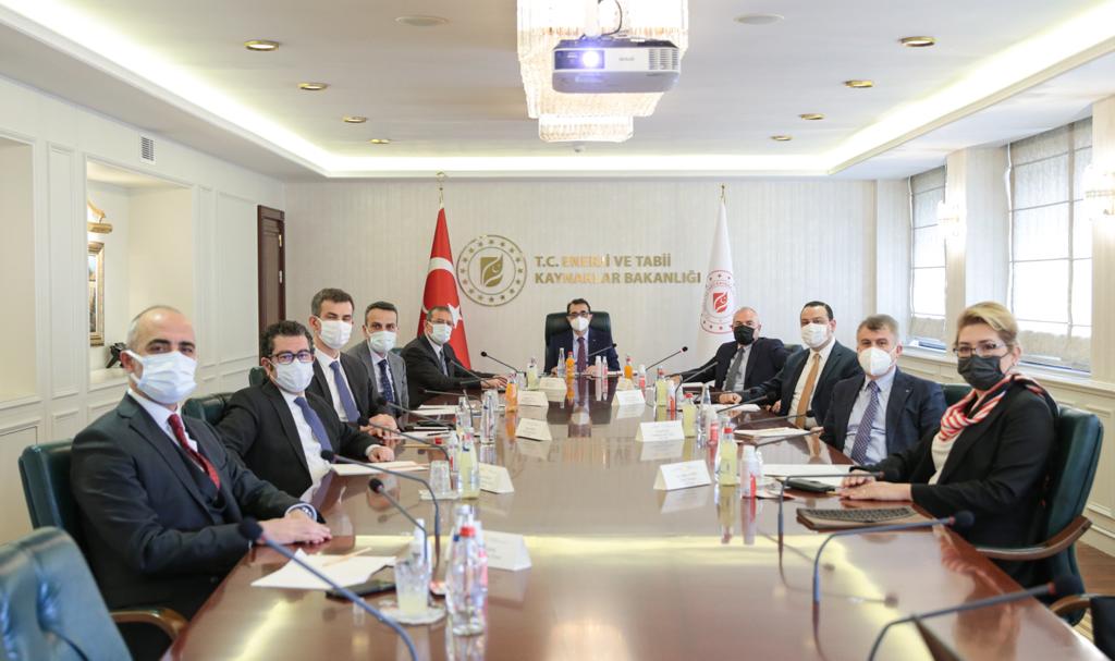 GÜYAD’dan Bakan Dönmez’e ziyaret