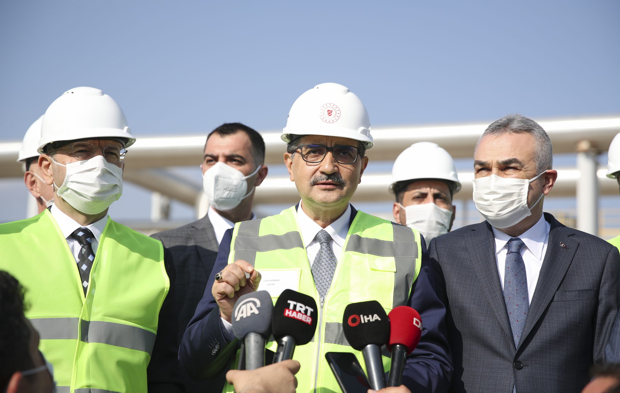 Enerji ve Tabii Kaynaklar Bakanı Dönmez, Aydın’da jeotermal santrali ziyareti etti