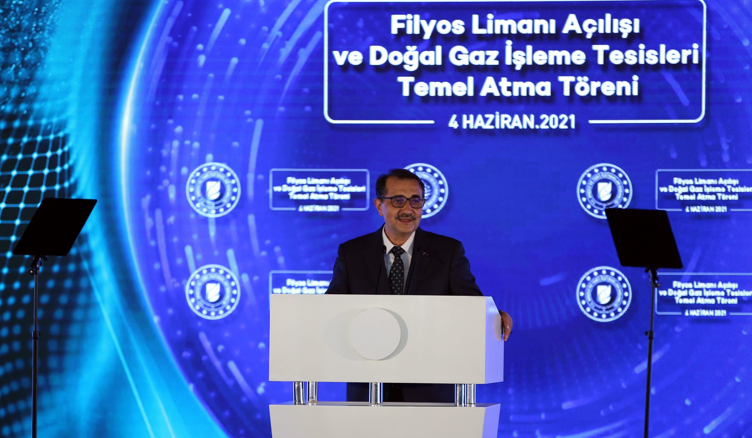 Bakan Dönmez: “135 milyar m3’lük yeni keşfimiz hayırlı uğurlu olsun”