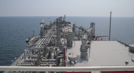 Türkiye’nin ilk FSRU gemisi Ertuğrul Gazi’ye ilk LNG nakli başladı