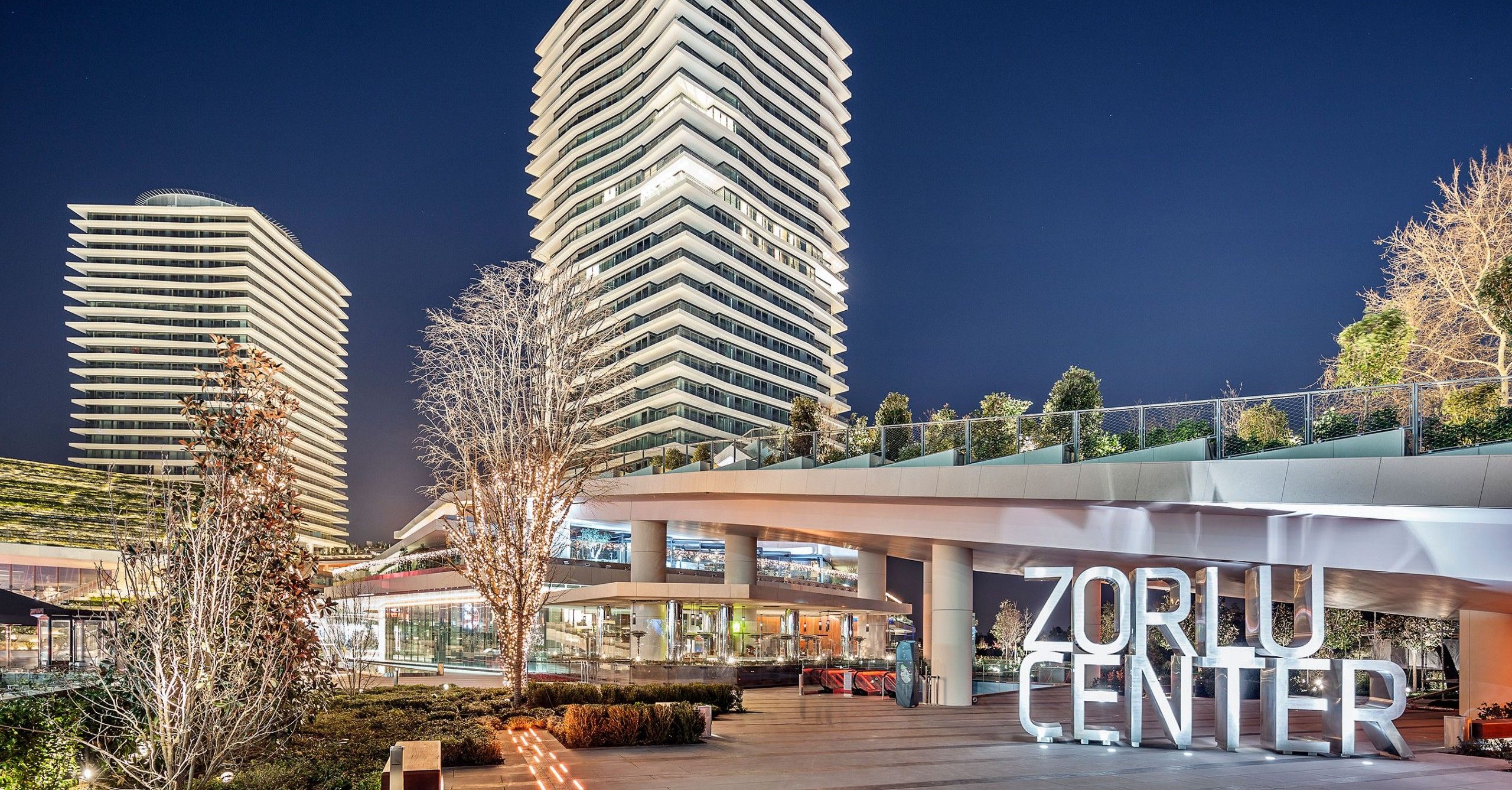 Zorlu Center’a yenilenebilir enerji sertifikası verildi