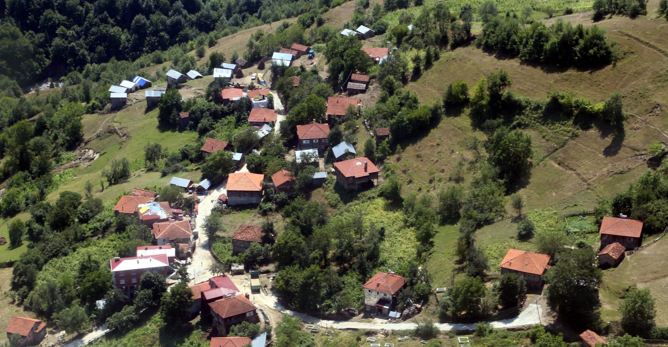 Kastamonu’da selden zarar gören ilçe ve köylere elektrik verilmeye başlandı