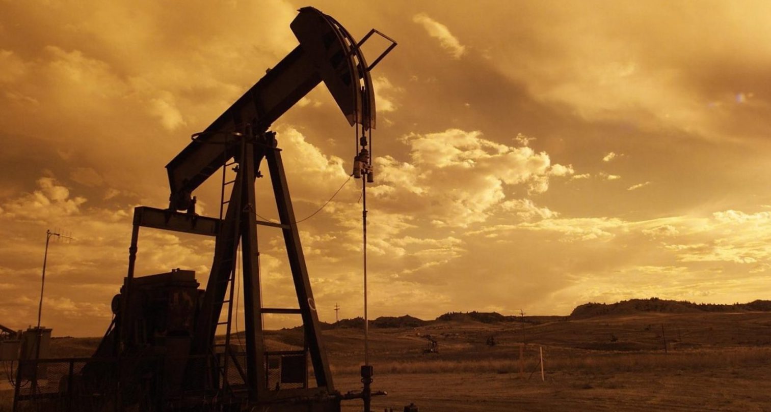 Brent petrolün varil fiyatı 83,84 dolar