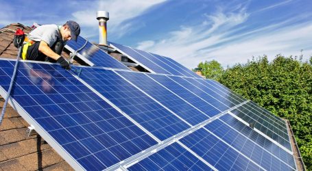 Kalyon Güneş Teknolojileri Fabrikası 1 yılda 1 milyon güneş paneli üretti