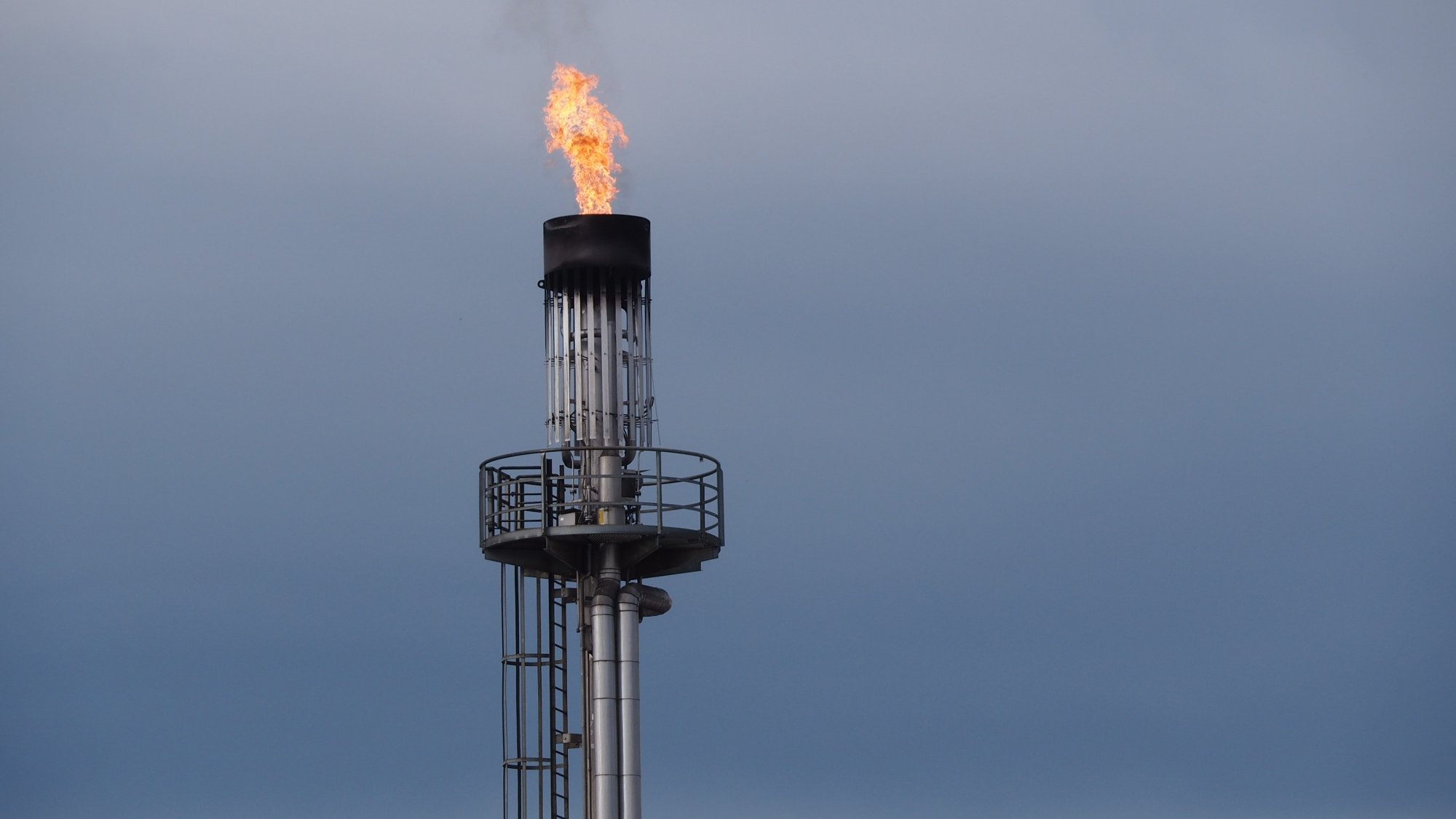Avrupa’da doğal gaz fiyatları megavatsaat başına 129 avroya çıktı