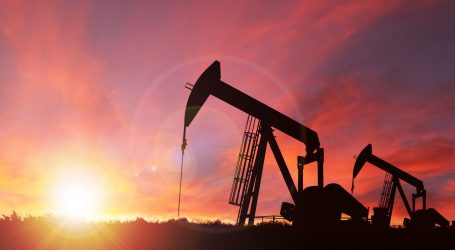 Brent petrolün varil fiyatı 81,69 dolar
