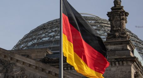 Almanya artan enerji fiyatlarını takibe aldı