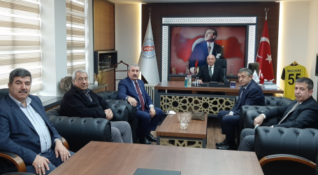 BBP Genel Başkanı Mustafa Destici, PÜİS Genel Başkanı İmran Okumuş’u ziyaret etti