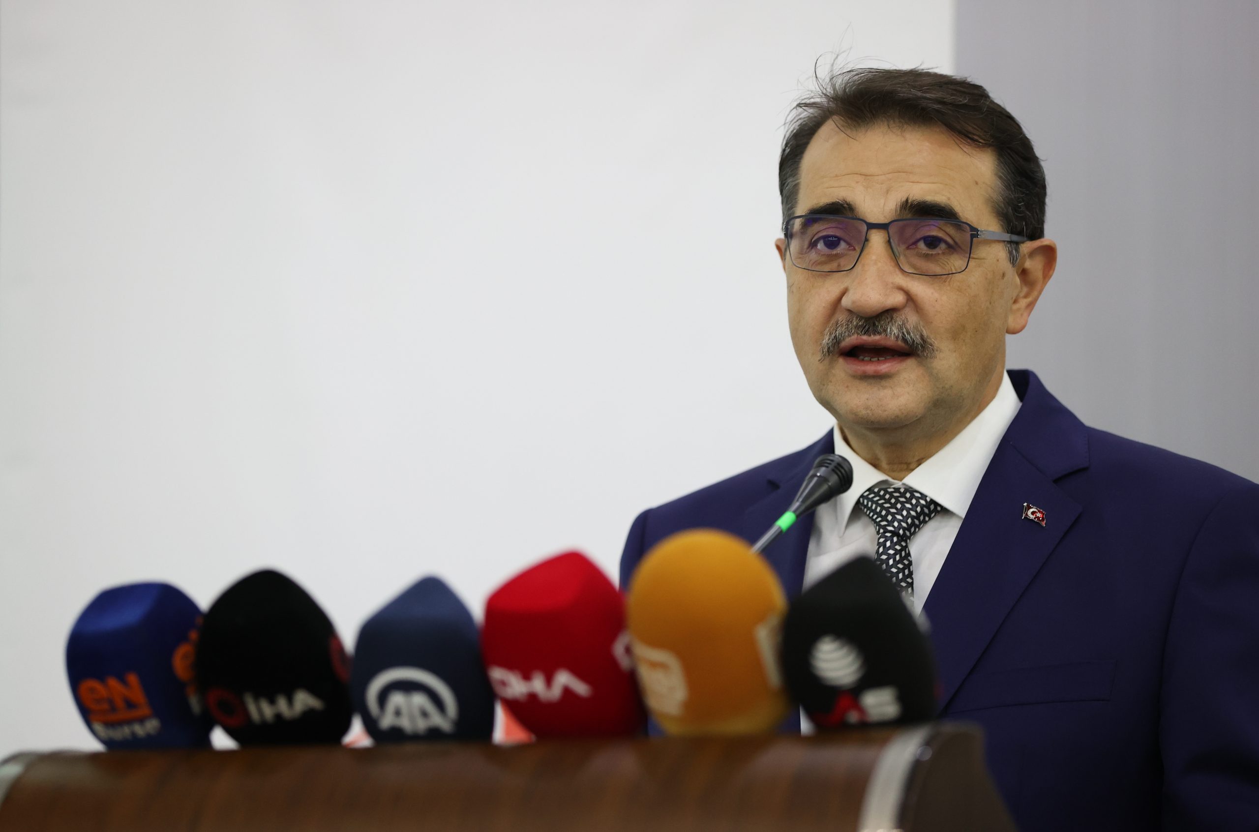 Bakan Dönmez: “Karadeniz’deki keşiflerimizin miktarını ve değerini artıracak yeni müjdeler için gün sayıyoruz”