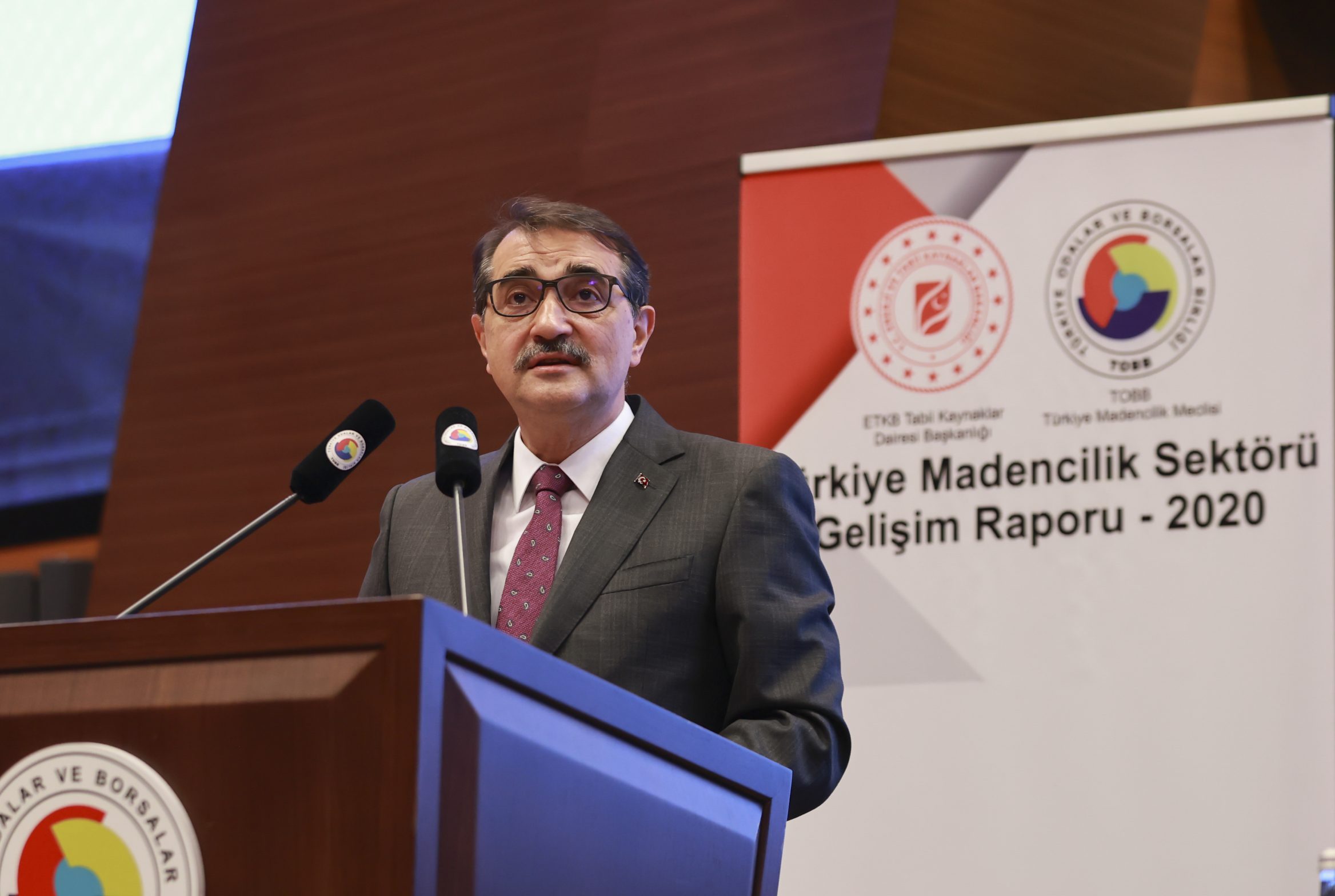 Bakan Dönmez: “Maden ihracatımız yüzde 48 artarak 4,38 milyar dolara yükseldi”