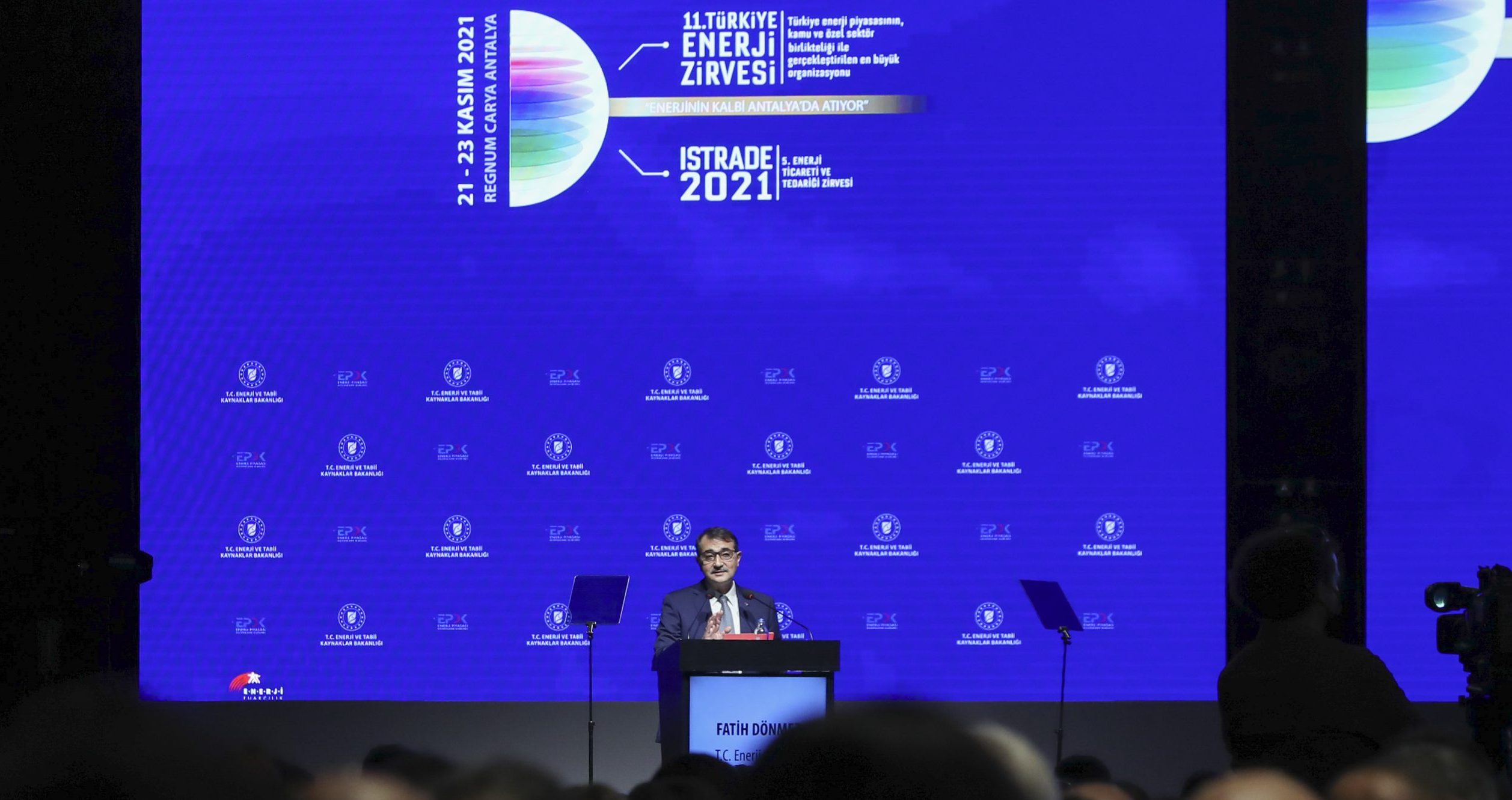 Bakan Dönmez: “2022’nin baharında suyun altına boruları yerleştirerek ilk kaynağı yapacağız”