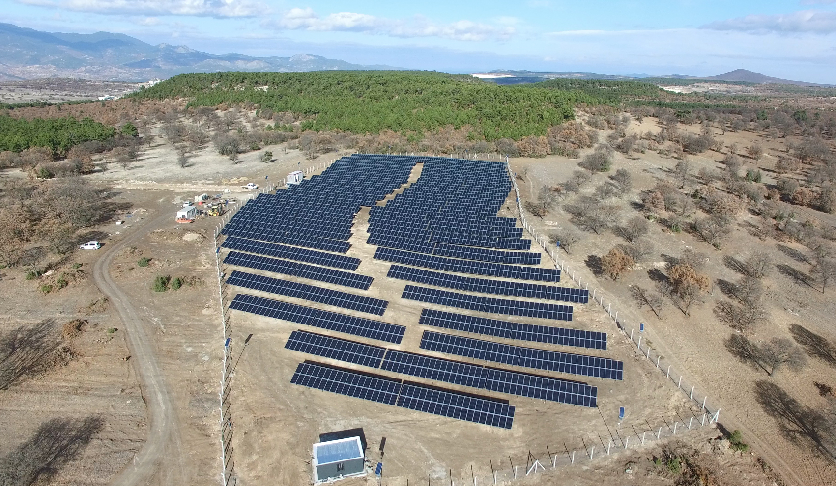 Emet Belediyesi, güneş enerjisinden 1,6 milyon kilovatsaat elektrik üretti