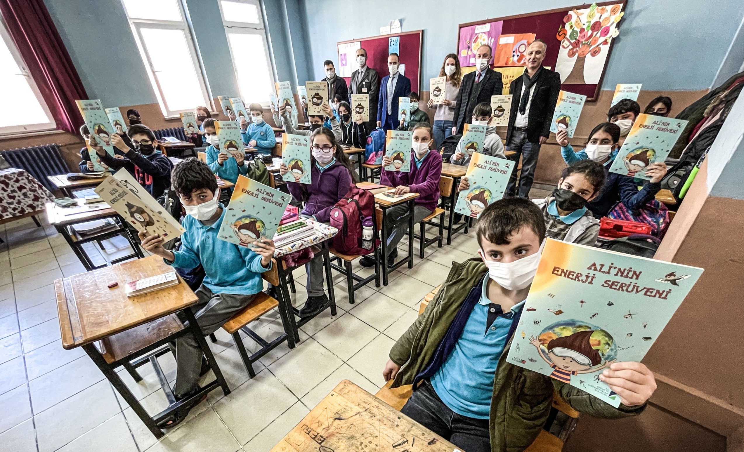 Gemlik’teki okullarda enerji verimli kullanılarak 1 milyon liralık tasarruf sağlandı