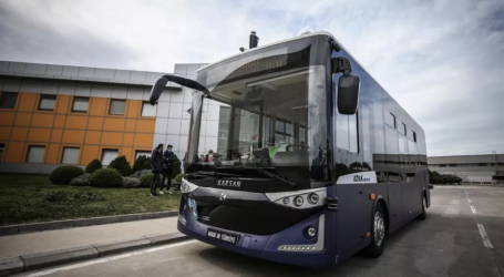 Türk mühendislerin geliştirdiği elektrikli sürücüsüz otobüs Norveç’te yollara çıkacak