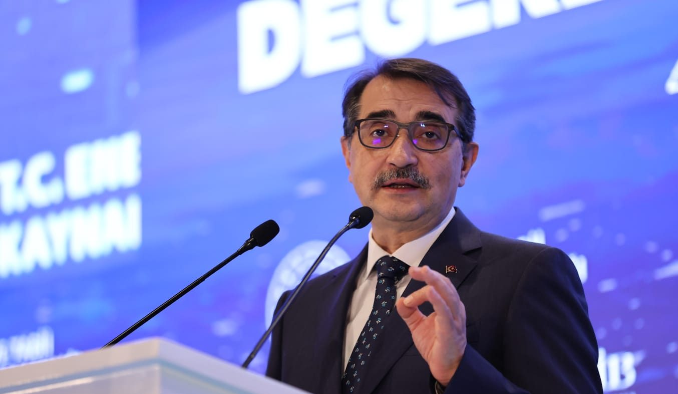Bakan Dönmez: “Madencilikte Cumhuriyet tarihinin rekorunu kırdık”