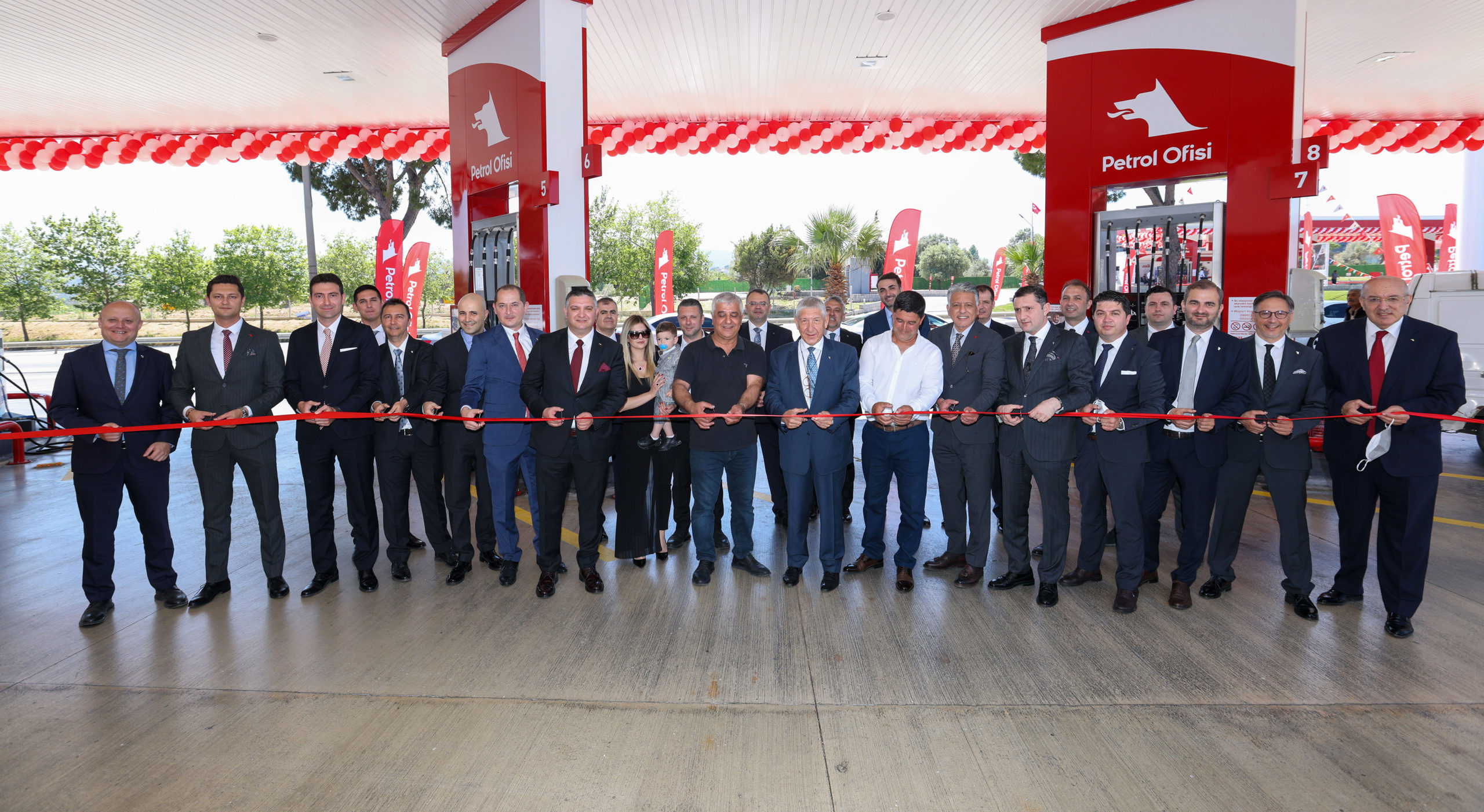 Petrol Ofisi, İzmir’de 5 akaryakıt istasyonu açtı