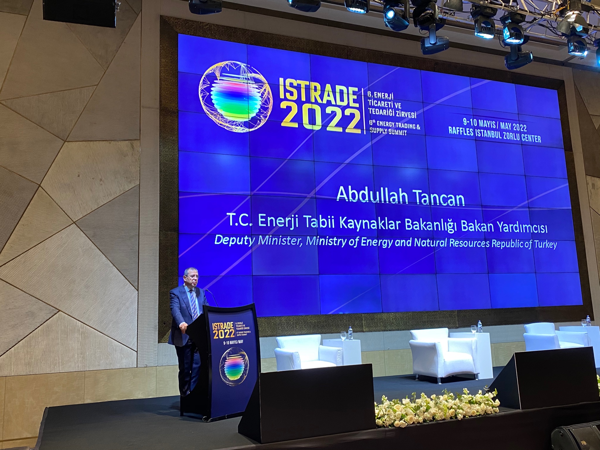 “Yenilenebilir enerji tesislerinin kurulu gücü toplam kurulu gücümüzün yaklaşık yüzde 54’ünü oluşturuyor”