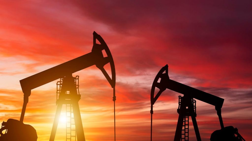 Kazakistan’da petrol gelirleri